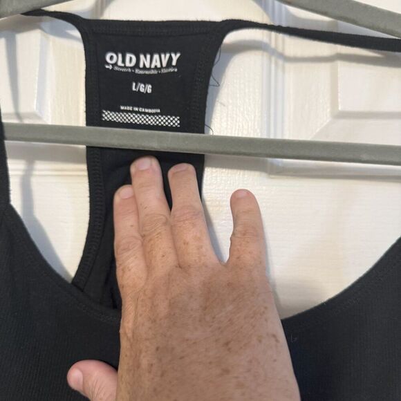 Old Navy Racerback Tank Top – Black, Size Large, EUC, Lightweight - Picture 4 of 4